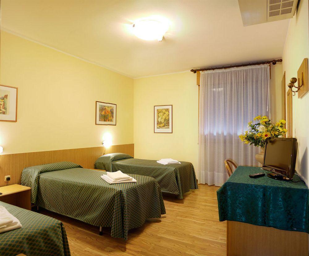 Hotel Agli Olmi San Biagio di Callalta Екстериор снимка