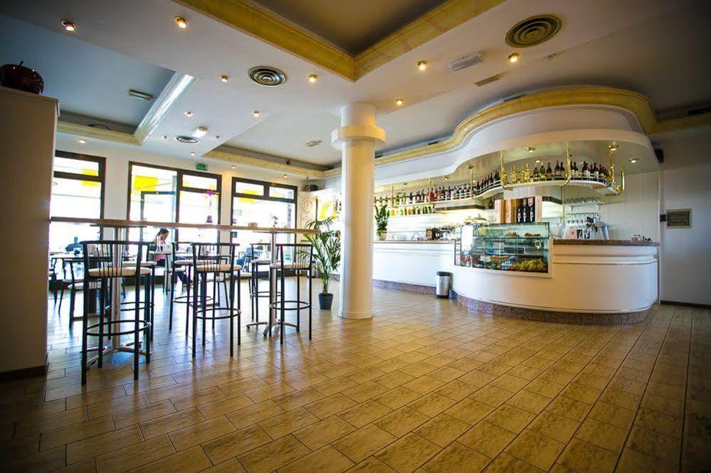 Hotel Agli Olmi San Biagio di Callalta Екстериор снимка